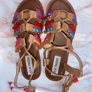 Steve Madden Alisa Gladiator Lace-Up Tassels Sandals size 6.5